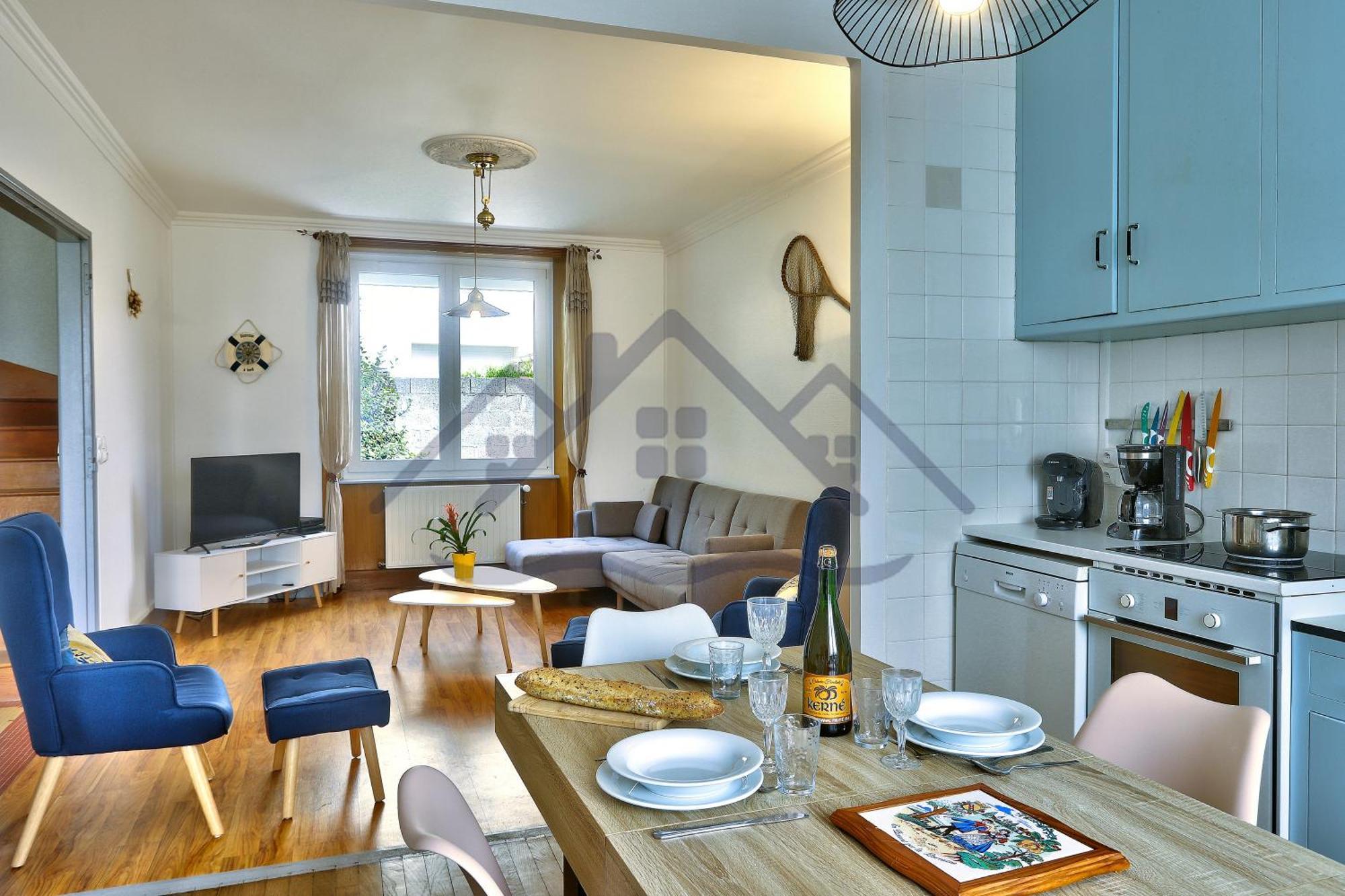 Ty Geoland - Maison à deux pas du centre avec jardin au Guilvinec - Wifi inclus - Animaux bienvenus- Linge de lit inclus - Serviettes et ménage de fin de séjour en option Exterior foto